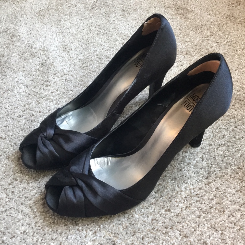 Satin peep-toe heels